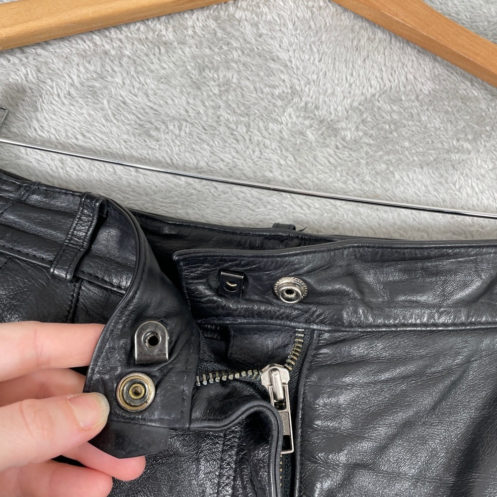 Harley Davidson Leather Shorts Womens 11 Black Embroidered Logo Biker Y2K Retro - Picture 8 of 16